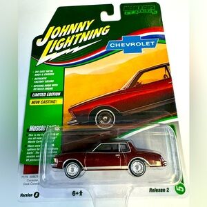 Johnny Lightning Muscle Cars 1979 CHEVY MONTECARLO